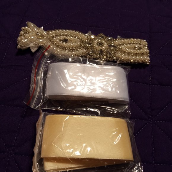 Beautiful Elegant Belt - Picture 2 of 2